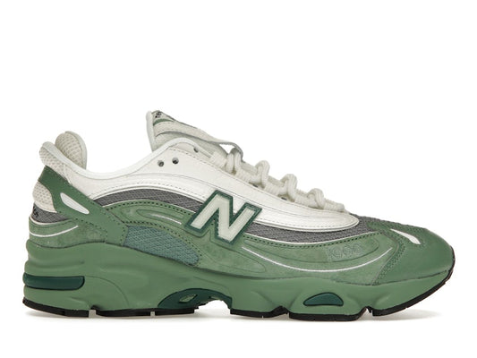 New Balance 1000